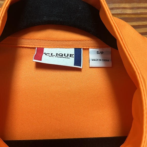 Clique orange jacket with reflective piping on back of jacket. Women’s XL - Picture 2 of 11